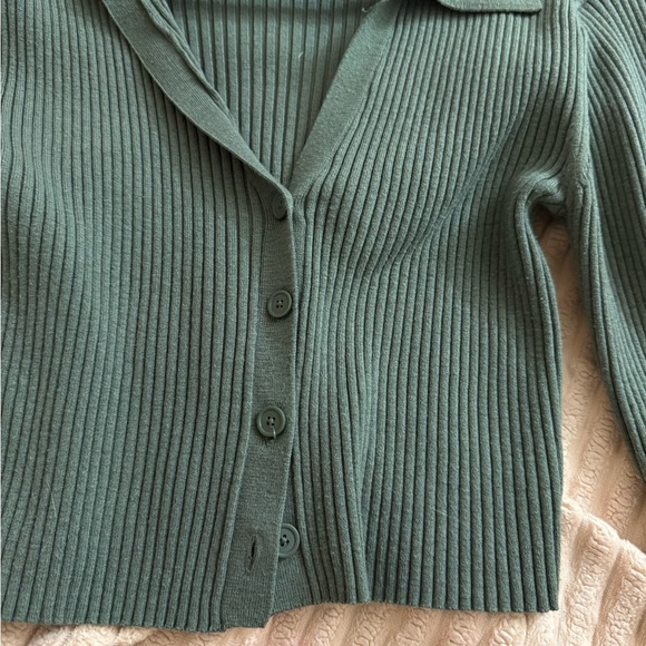 Aerie Ribbed Knit Sweater in Forest Green - Picture 2 of 3